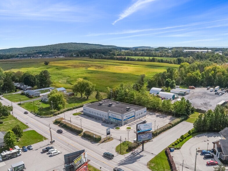 More Photos Of 5675 York Rd, New Oxford Fast Food For Sale