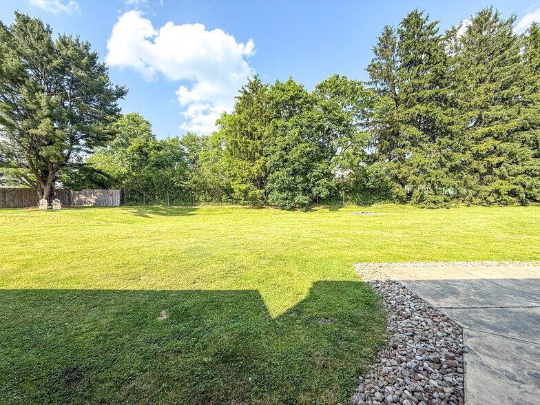 More Photos Of 13080 US 422, Kittanning Storefront Retail Residential For Sale