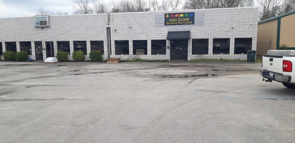 Primary Photo Of 327 & 323 John C Calhoun Dr, Orangeburg Freestanding For Sale