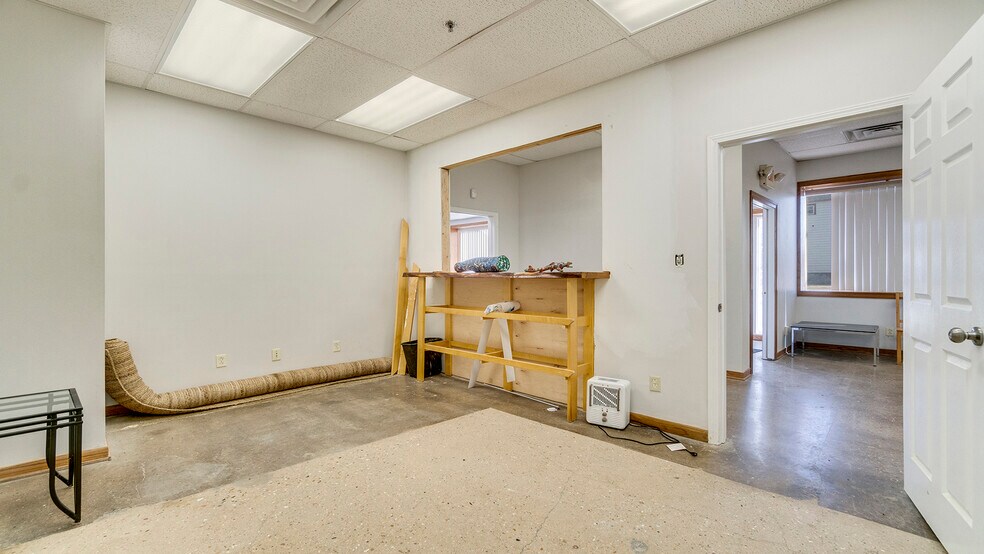 More Photos Of 101 N Washington St, Hanover Warehouse For Sale