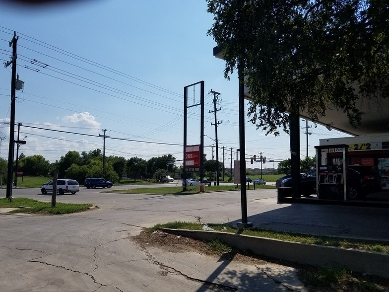 More Photos Of 9375 Marbach Rd, San Antonio Carwash For Sale