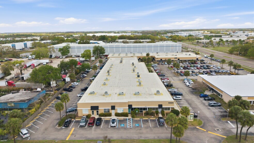 More Photos Of 5404 Hoover Blvd, Tampa Medical For Sale