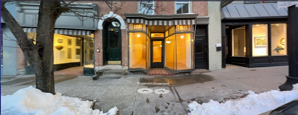 More Photos Of 620 1/2 Warren St, Hudson General Retail For Lease