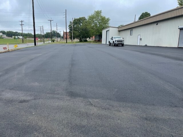 More Photos Of 803 Rickert St, Statesville Warehouse For Sale