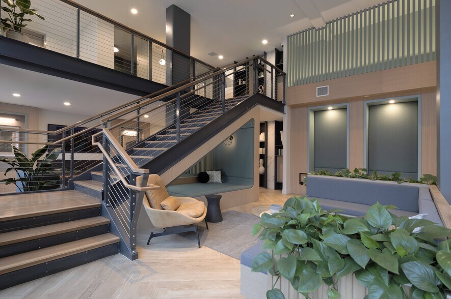 More Photos Of 121 S Frances St, Sunnyvale Apartments For Lease