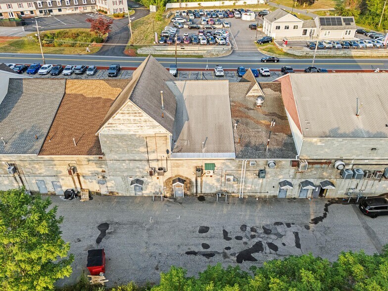 More Photos Of 1794 Bridge St, Dracut Storefront For Sale