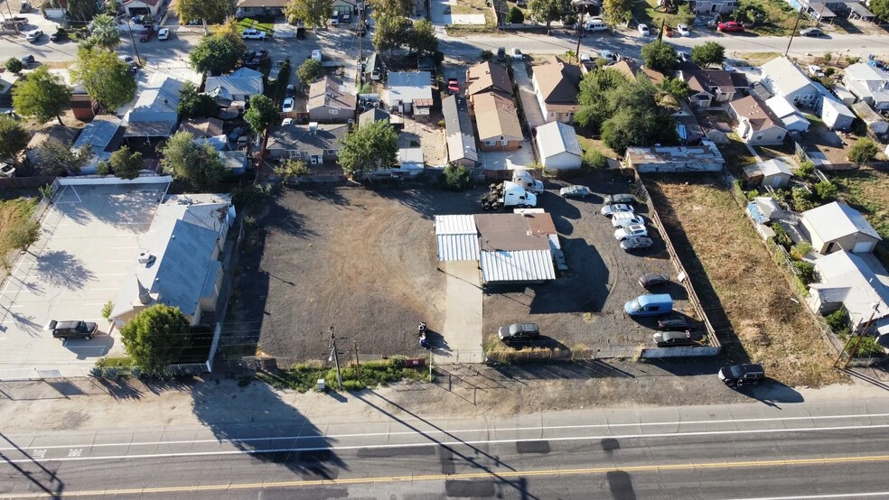 More Photos Of 24229 5th St, San Bernardino Distribution For Sale
