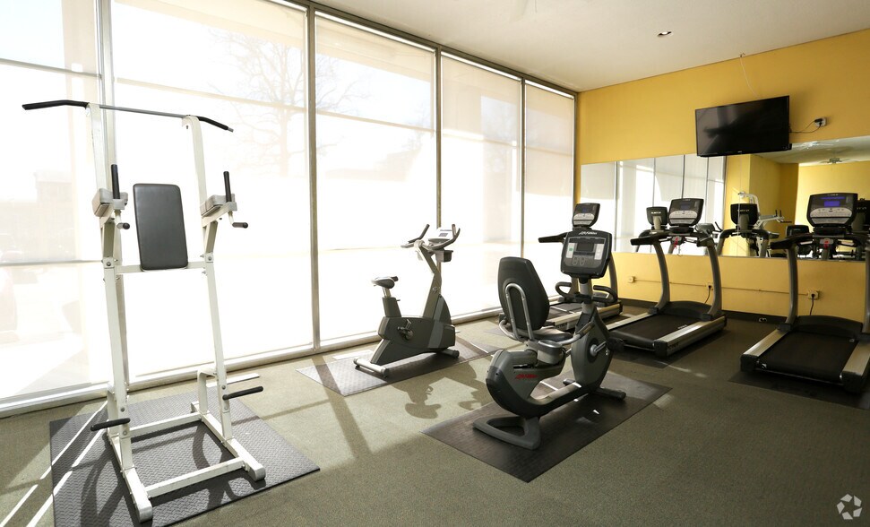 More Photos Of 101-103 G St SW, Washington Apartments For Sale