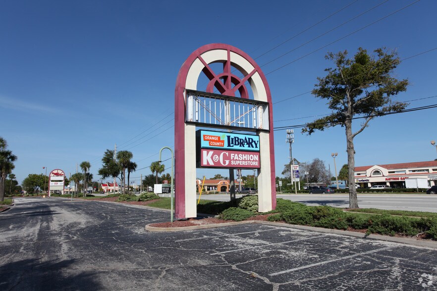 More Photos Of 4600-4678 E Colonial Dr, Orlando General Retail For Lease