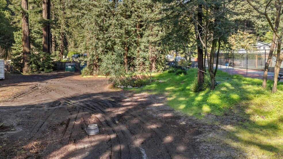 More Photos Of 17132 Highway 116, Guerneville General Retail For Sale