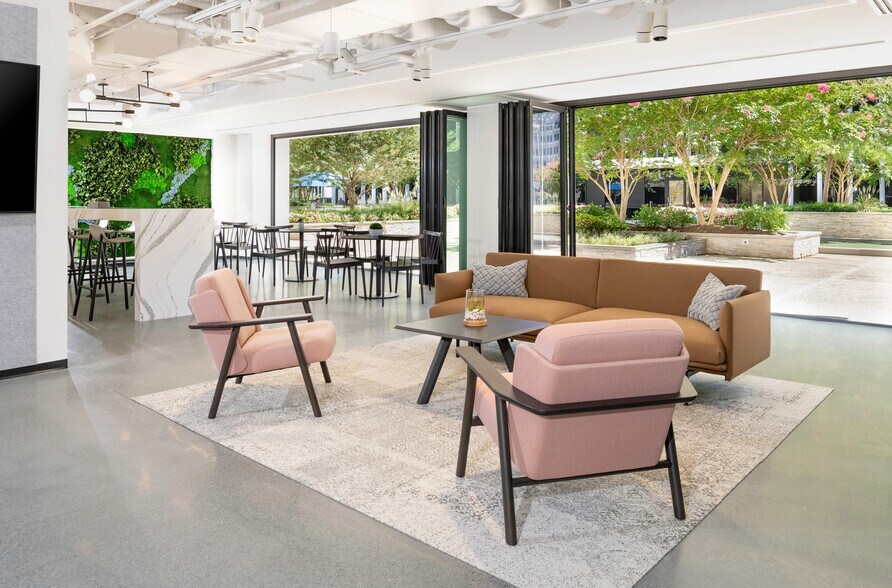 More Photos Of 1515 Wilson Blvd, Arlington Office For Lease