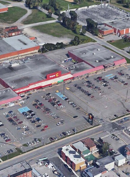More Photos Of 600-850 Du Saint-Maurice Boul, Trois-Rivières Freestanding For Lease