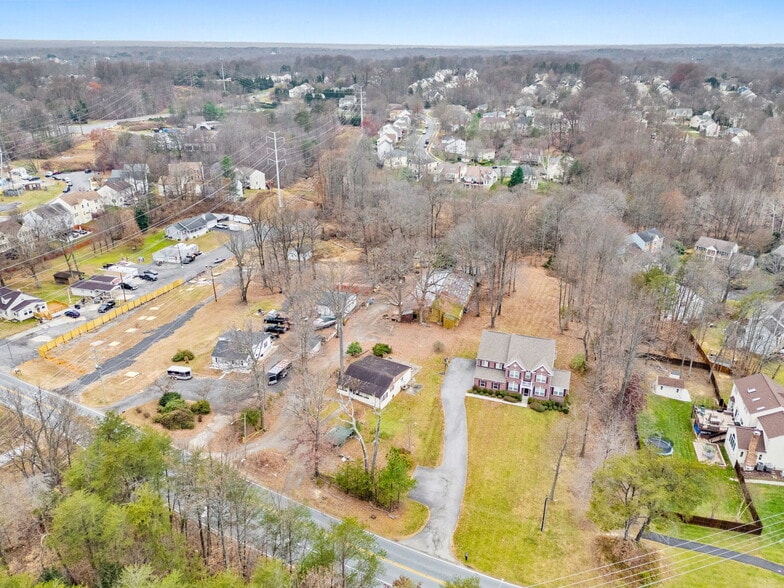 More Photos Of 8906 Hooes Rd, Lorton Specialty For Sale