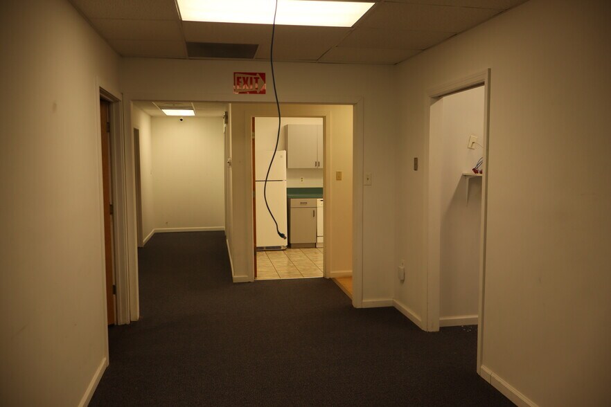 More Photos Of 200 Haddonfield Berlin, Gibbsboro Office For Lease