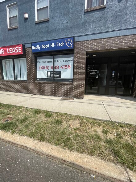 More Photos Of 12 N Black Horse Pike, Runnemede Storefront Retail Residential For Lease