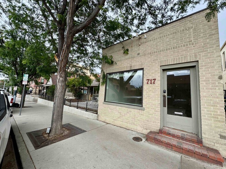 Primary Photo Of 715-717 12th St, Golden Unknown For Lease