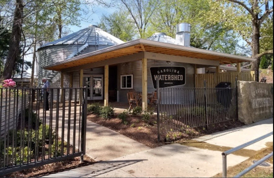 More Photos Of 141 E Carolina Ave, Memphis Restaurant For Sale