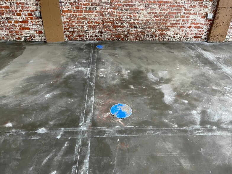 More Photos Of 1517 E Sprague Ave, Spokane Storefront Retail Office For Sale