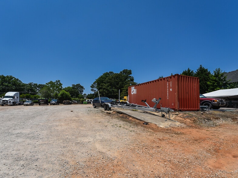More Photos Of 5108 Western Blvd, Raleigh Land For Lease