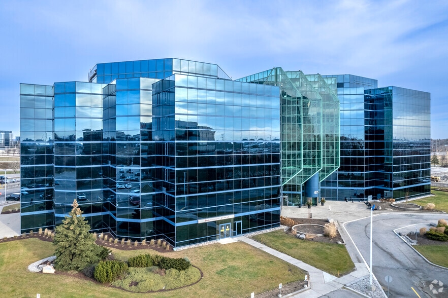 Primary Photo Of 675 Cochrane Dr, Markham Coworking Space