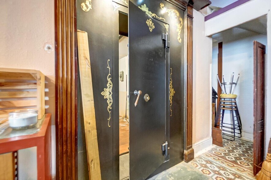 More Photos Of 2 Main St, College Corner Storefront Retail Office For Sale