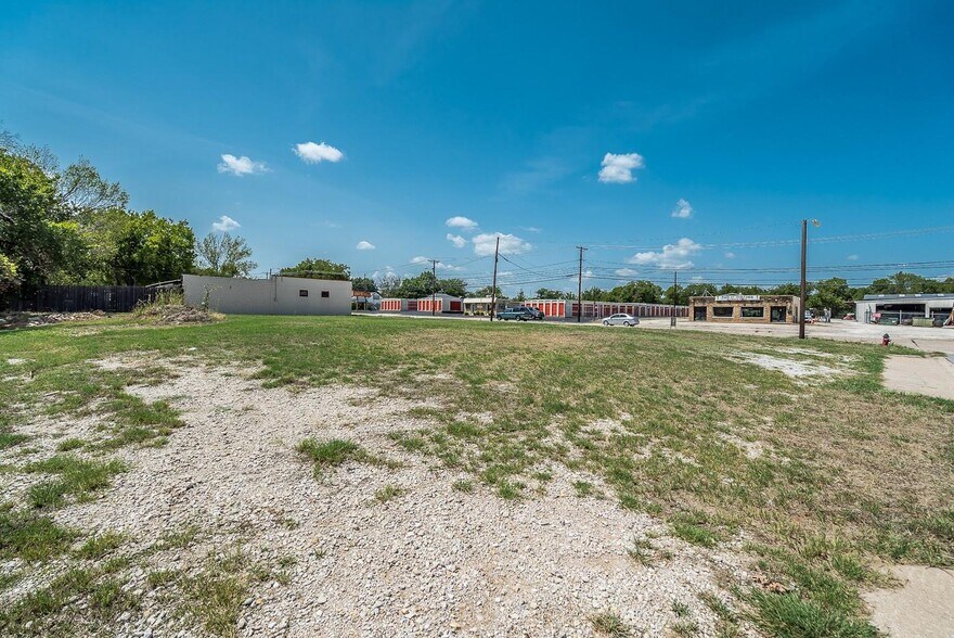 More Photos Of 8021 White Settlement Rd, Fort Worth Land For Sale