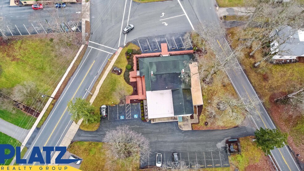 More Photos Of 8231 Main St, Kinsman Office For Lease