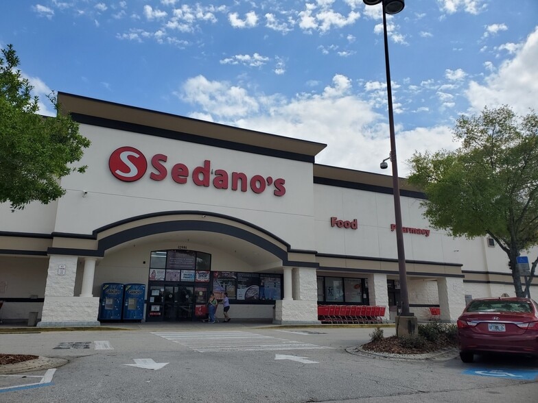 Primary Photo Of 12981 S Orange Blossom Trl, Orlando Unknown For Lease