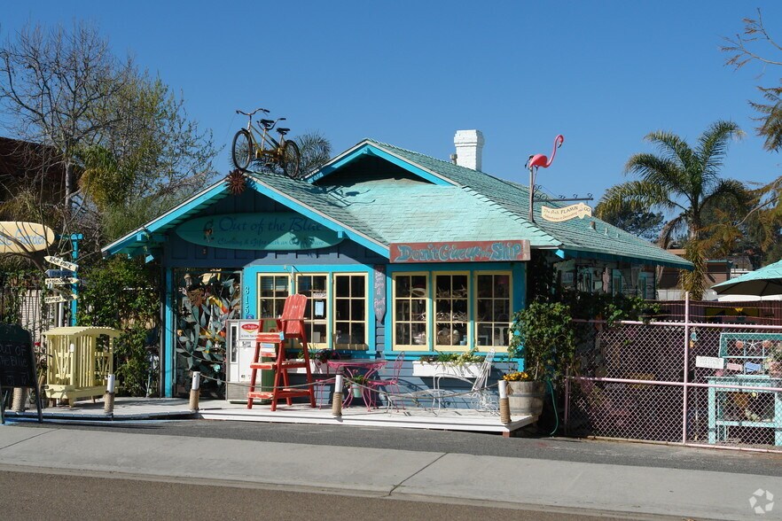 More Photos Of 315 S Cedros Ave, Solana Beach Freestanding For Sale