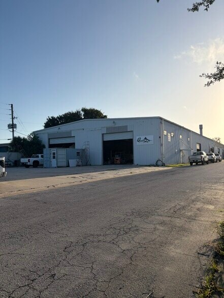 More Photos Of 2055 34th Way, Largo Warehouse For Sale