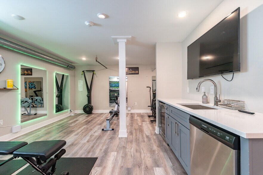 More Photos Of 2616 W Girard Ave, Philadelphia Apartments For Sale