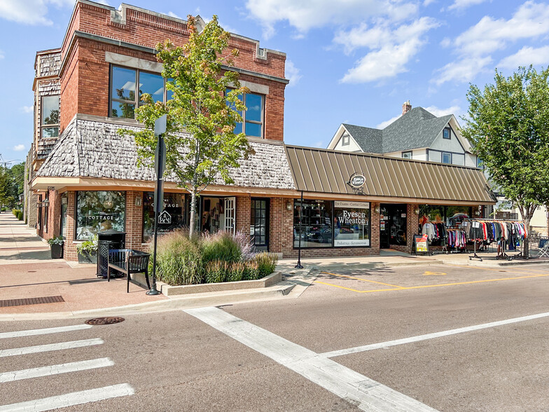 Primary Photo Of 123-131 W Wesley St, Wheaton Storefront Retail Office For Lease