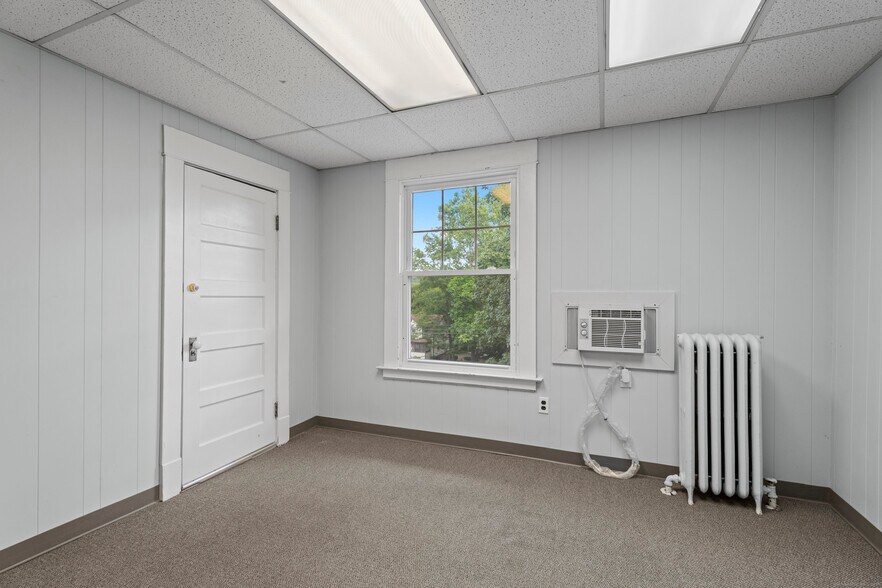 More Photos Of 2764 Whitney Ave, Hamden Office For Sale