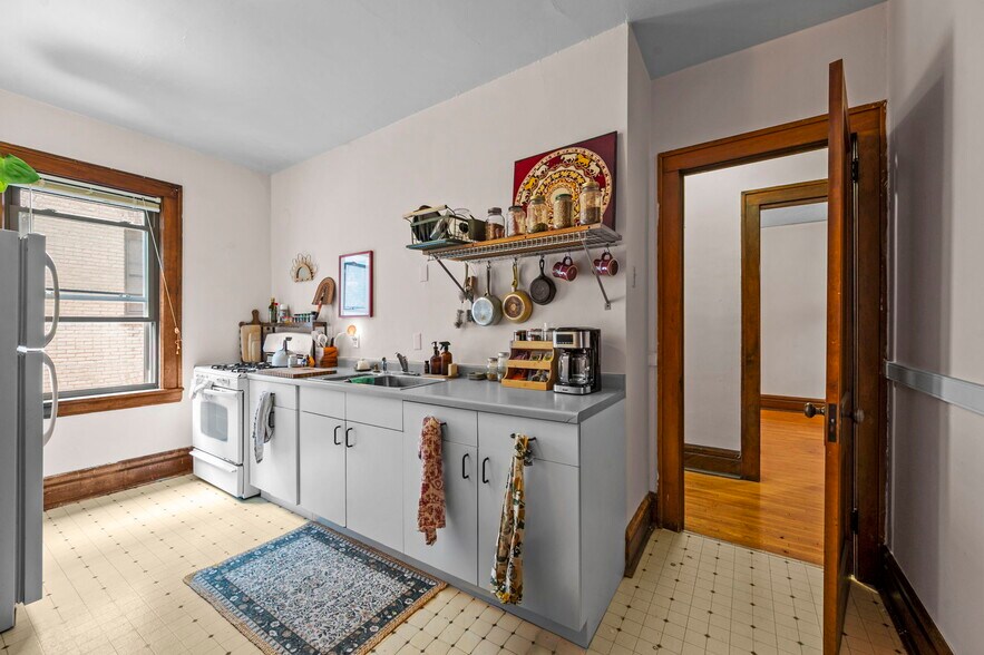 More Photos Of , Minneapolis Multifamily For Sale