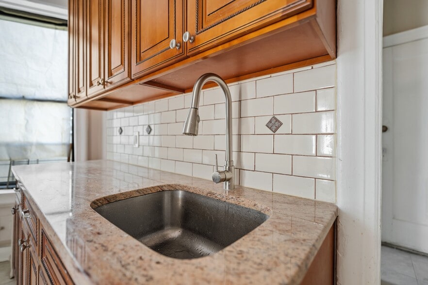 More Photos Of 596 Wyona St, Brooklyn Apartments For Sale