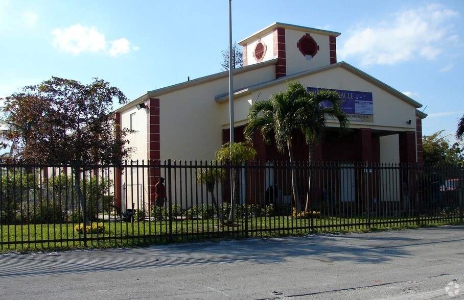 Primary Photo Of 4101 SW 61st Ave, Davie Specialty For Sale