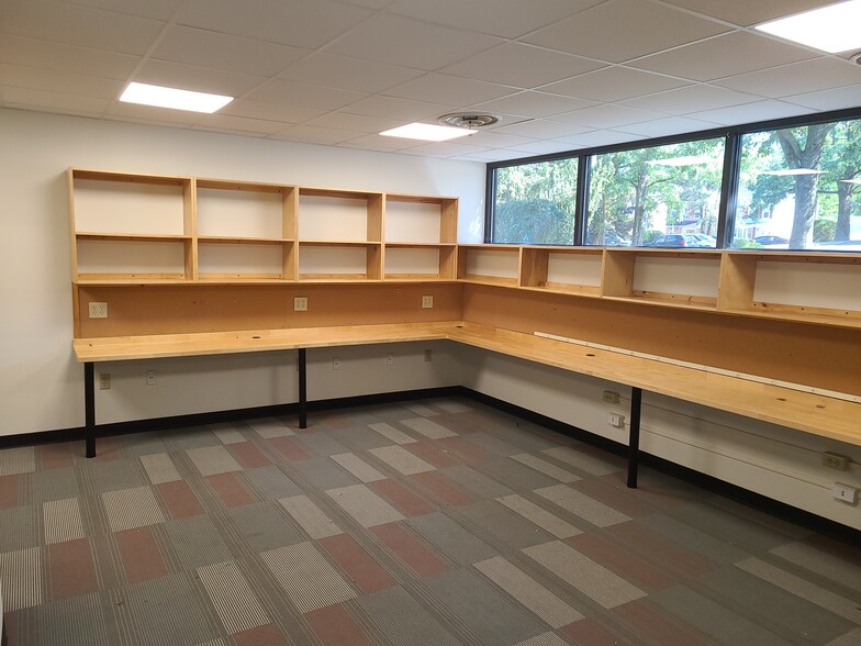 More Photos Of 120 Prospect St, Reading Office For Lease