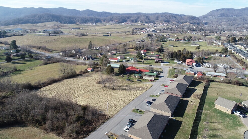 More Photos Of 136 Saint George Ln, Harrogate Land For Sale