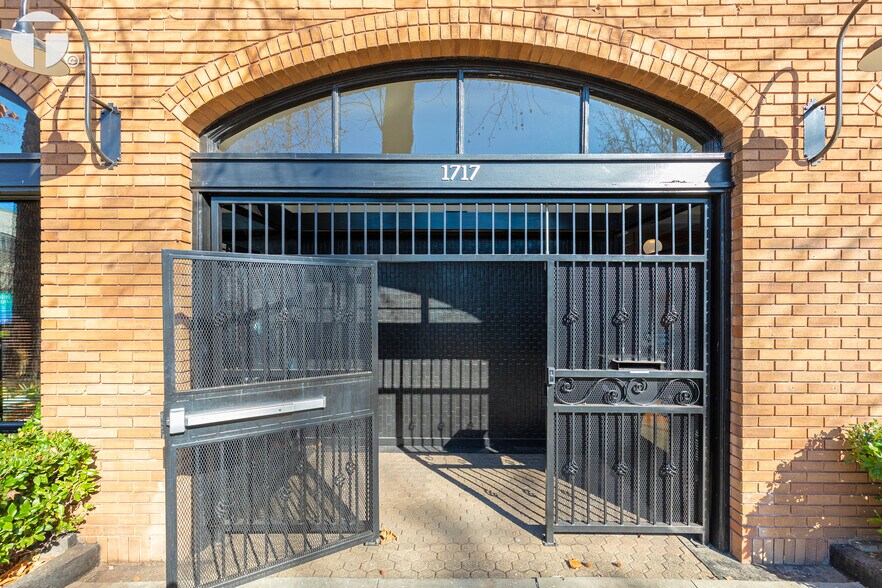 More Photos Of 1717 I St, Sacramento Office For Sale