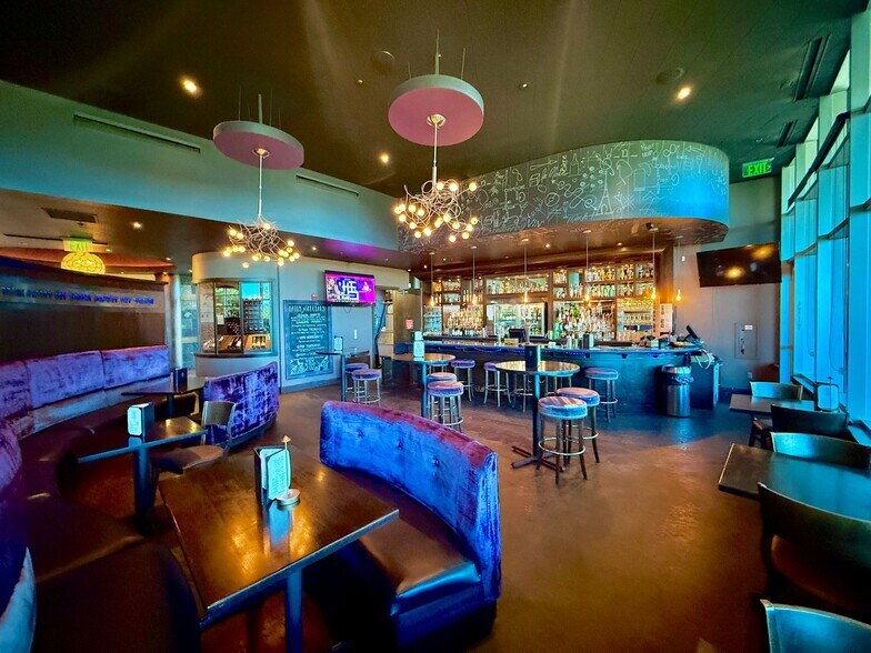 More Photos Of 202 Hemsted Dr, Redding Restaurant For Sale