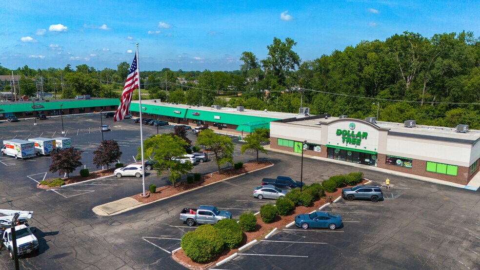 More Photos Of 781-885 Sumpter Rd, Belleville Unknown For Lease