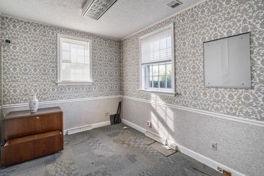 More Photos Of 614 Union Rd, Vineland Office For Sale