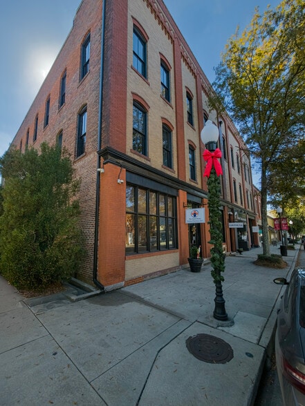 Primary Photo Of 105-111 W Central, Valdosta Storefront Retail Office For Sale
