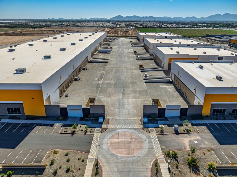 More Photos Of SEC Ellsworth Road & Pecos Rd, Mesa Warehouse For Lease
