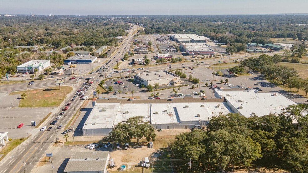 More Photos Of 4455-4497 Mobile Hwy, Pensacola Unknown For Lease