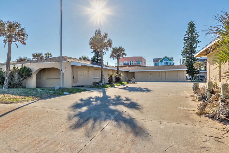 More Photos Of 1316 Oceanshore Blvd, Flagler Beach Hotel For Sale