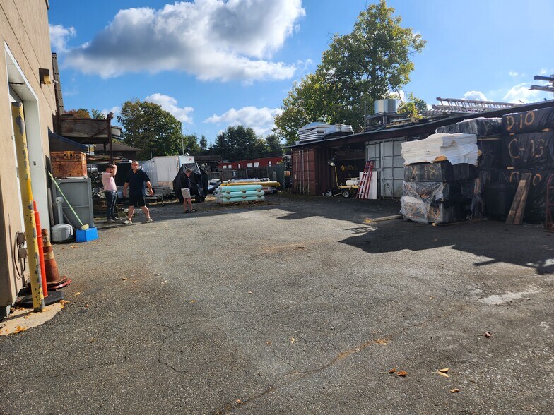 More Photos Of 150 Edison Rd, Lake Hopatcong Flex For Sale