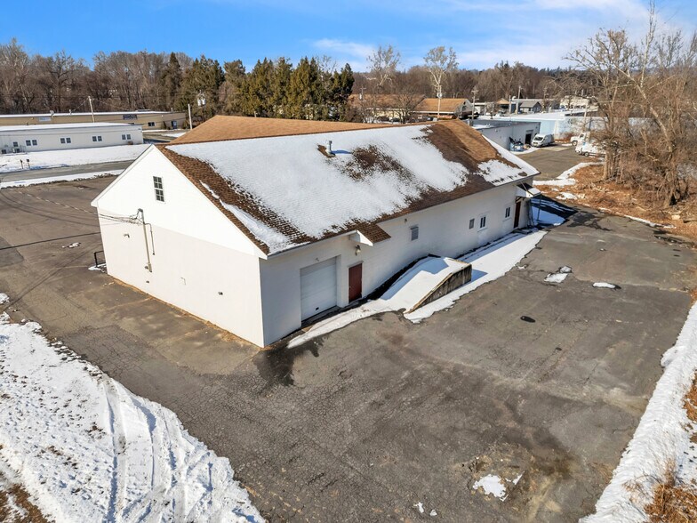 More Photos Of 96A Mainline Dr, Westfield Warehouse For Lease