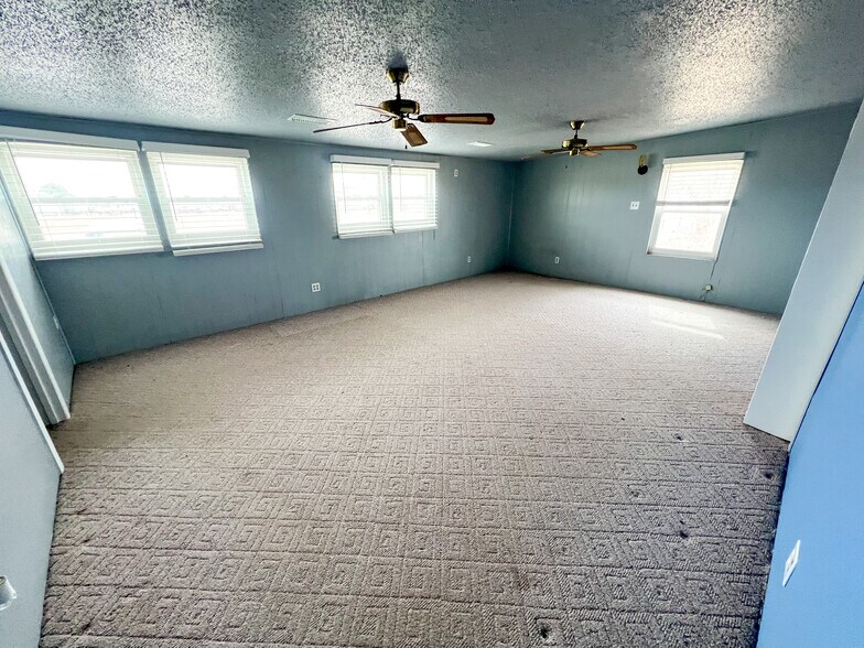 More Photos Of 1707 W Francis Ave, Midland Land For Sale