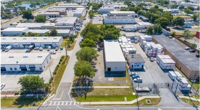 More Photos Of 12477 66th Street North, Largo Auto Repair For Lease